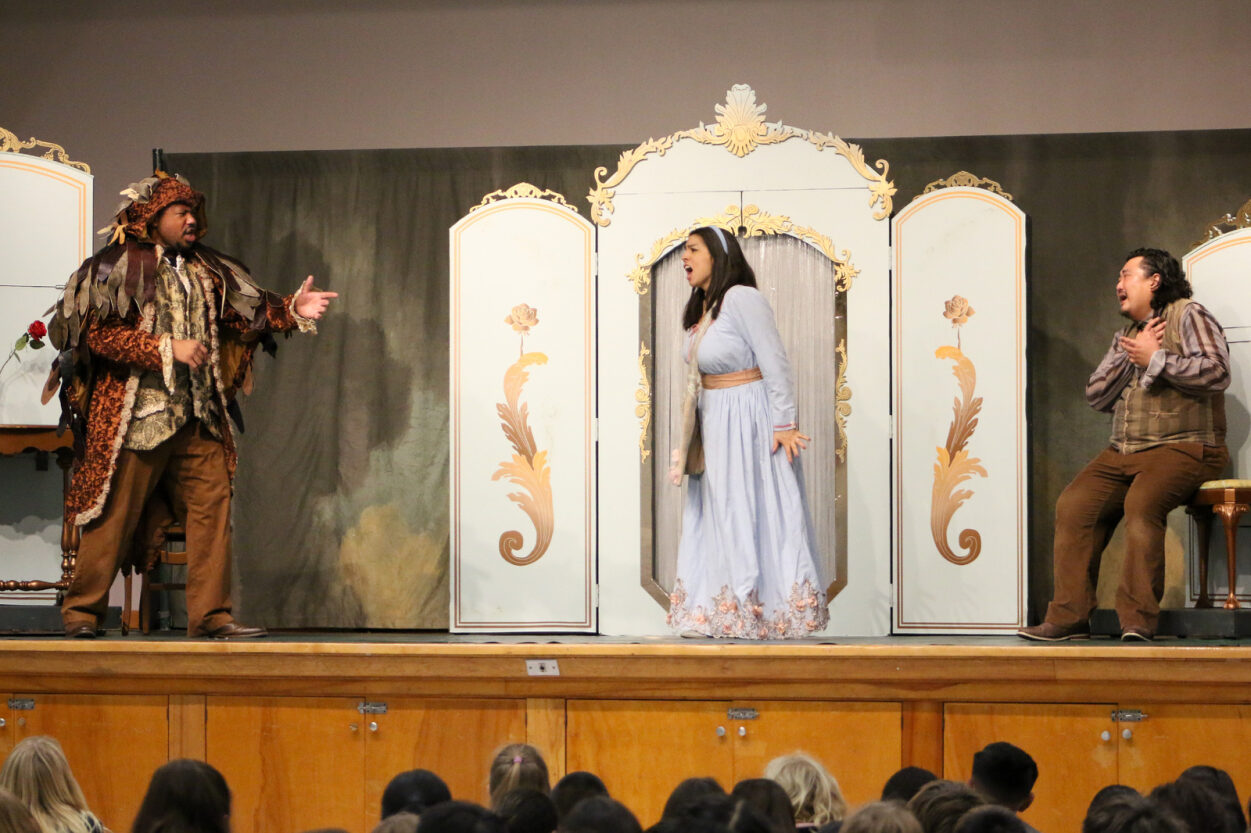 Performers act out Beauty and the Beast for Bonillas students.